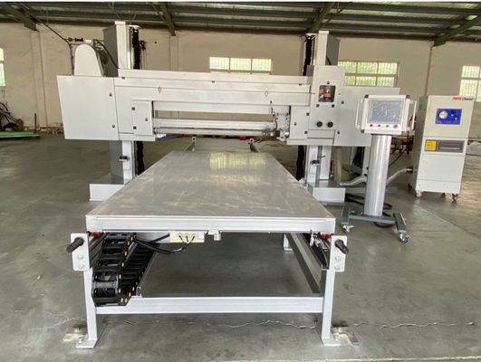 CNC 고급 자동 평평 수평 절단 기계 CE PU 폼 2100mm