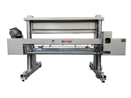 고 정밀성 PU 폼 절단 기계 0-120m/min 속도, ±0.06mm 관용 및 1500-2200mm 너비